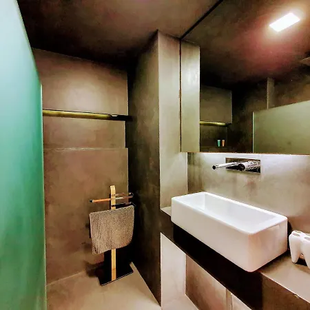 Marques De Pombal Terrace By Village