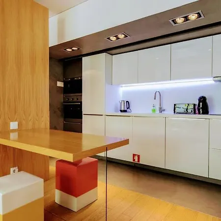 Daire Marques De Pombal Terrace By Village Lisboa